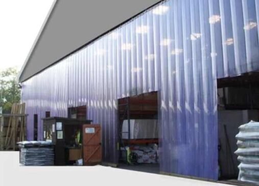 Aspectos a tener en cuenta al elegir cortinas de lamas de PVC para la industria o el transporte