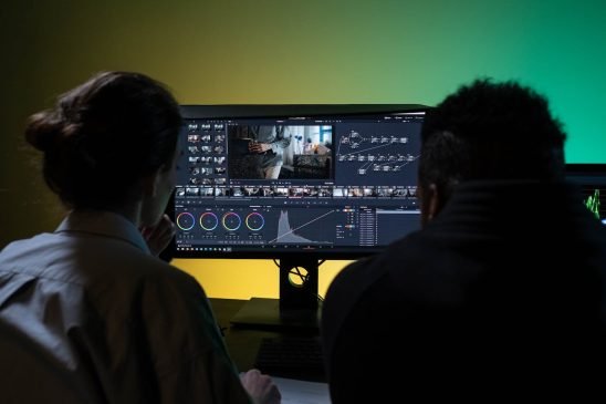 Crear video con IA Genera contenido visual con inteligencia artificial gratis y profesional